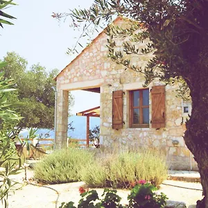 villa-mystique.kefaloniahotels.net/